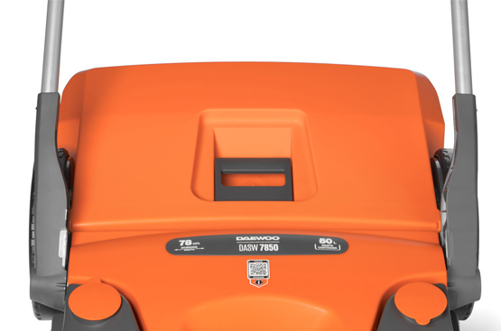 Позволяет собирать больше мусора и пыли без частых остановок для его опустошения, существенно увеличивая продолжительность непрерывной работы.